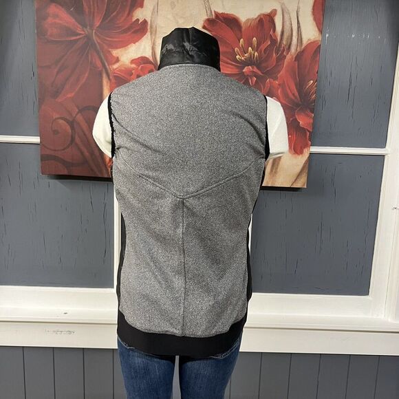 Nike Golf Down Vest Women's Sz Small Black Windproof Full Zip Running Shield - Picture 3 of 10